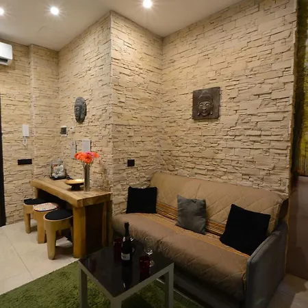 Apartamento Meraviglioso Deluxe, Design Zen 2 2 Bagni Privati - Potente Wi-fi Ottimo Il Collegamento Con Aeroporto Di Malpensa E Rho Fiera, Vicino A 3 Linee Metropolitane *